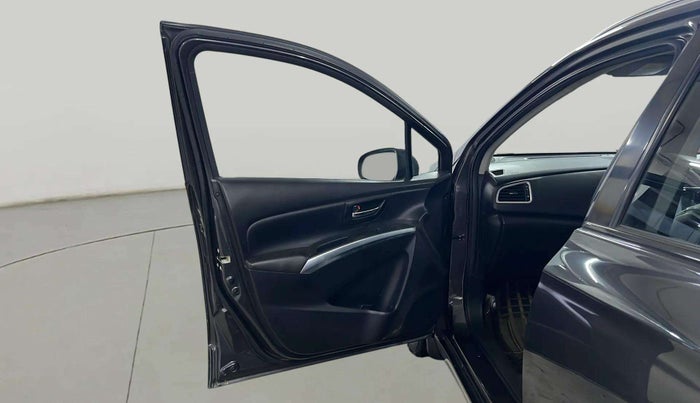 2018 Maruti S Cross ALPHA 1.3, Diesel, Manual, 79,525 km, LHS Front Door