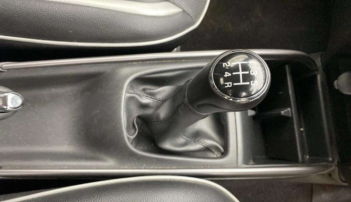 2021 Maruti Baleno ZETA PETROL 1.2, Petrol, Manual, 25,406 km, Gear Lever