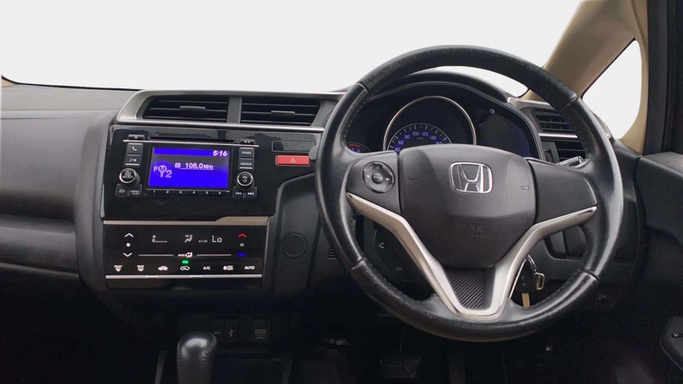 2015 Honda Jazz 1.2L I-VTEC V AT, Petrol, Automatic, 48,260 km, Steering Wheel Close Up