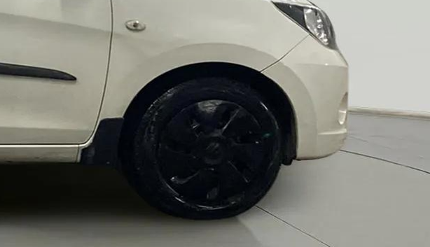 2014 Maruti Celerio VXI, Petrol, Manual, 50,940 km, Right Front Wheel