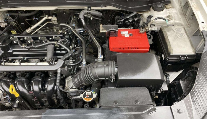 2022 Hyundai VENUE S+ 1.2, Petrol, Manual, 72,098 km, Engine View - Left