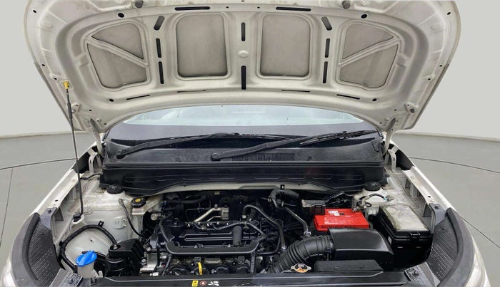 2022 Hyundai VENUE S+ 1.2, Petrol, Manual, 72,098 km, Open Bonet