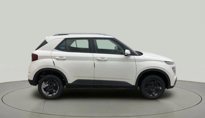 2022 Hyundai VENUE S+ 1.2, Petrol, Manual, 72,098 km, Right Side View