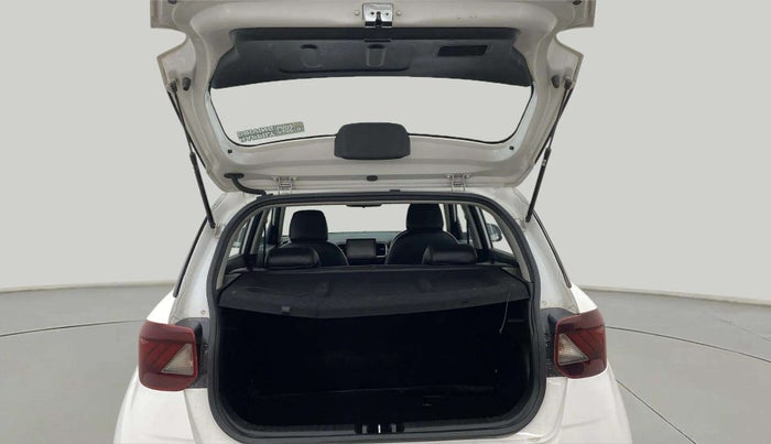 2022 Hyundai VENUE S+ 1.2, Petrol, Manual, 72,098 km, Boot Open Zoomed View