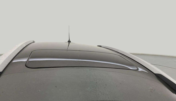 2022 Tata NEXON XM SUNROOF PETROL, Petrol, Manual, 31,588 km, Moonroof/ Sunroof