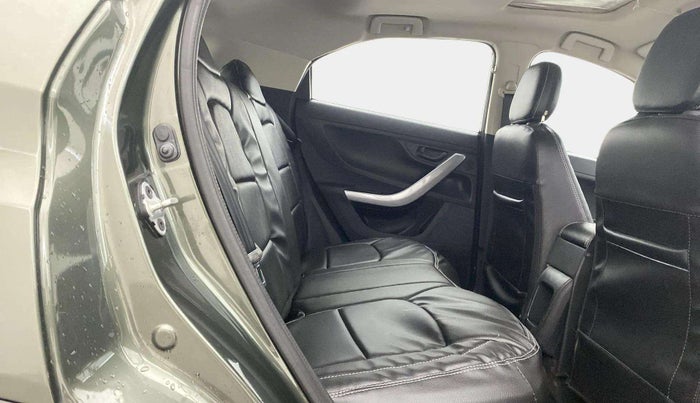 2022 Tata NEXON XM SUNROOF PETROL, Petrol, Manual, 31,588 km, Right Side Rear Door Cabin
