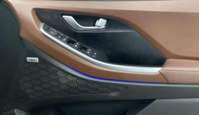 2021 Hyundai ALCAZAR PLATINUM 1.5 MT 7STR, Diesel, Manual, 56,459 km, Driver Side Door Panels Control