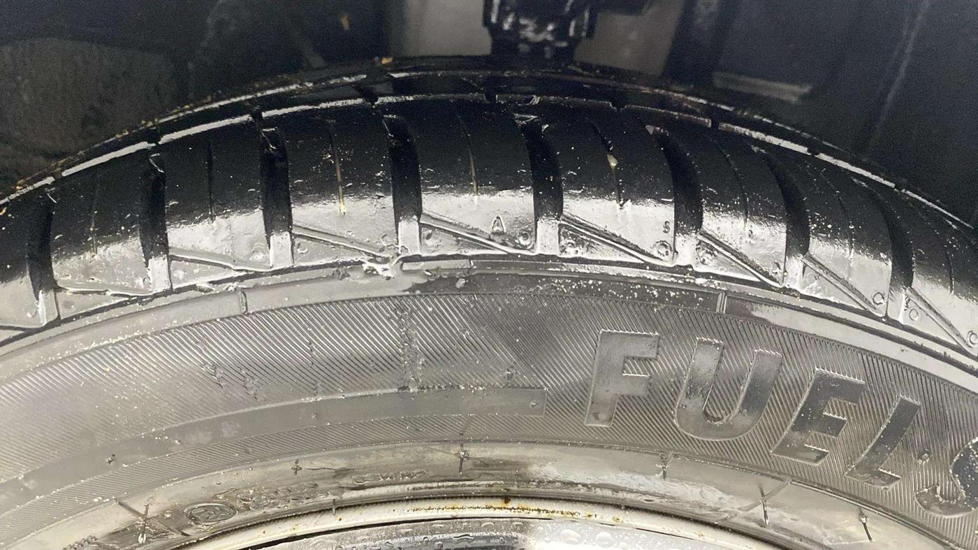 2021 Datsun Redi Go A, Petrol, Manual, 23,298 km, Right Front Tyre Tread