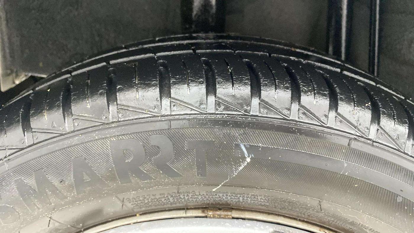 2021 Datsun Redi Go A, Petrol, Manual, 23,298 km, Right Rear Tyre Tread