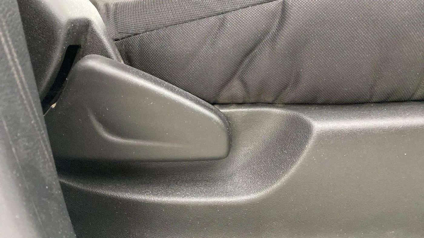 2021 Datsun Redi Go A, Petrol, Manual, 23,298 km, Driver Side Adjustment Panel