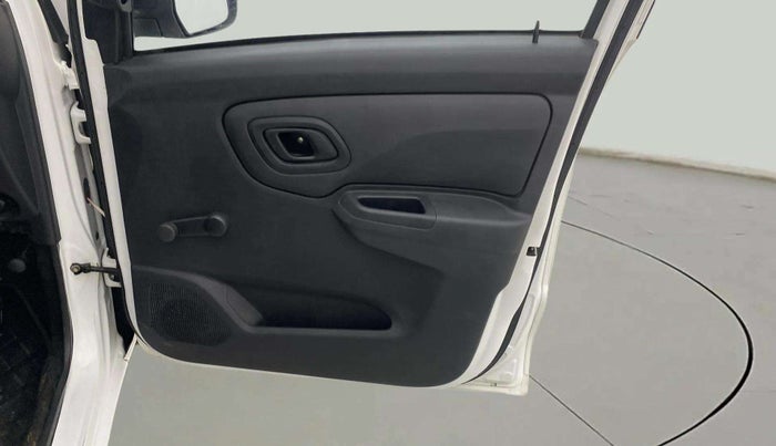 2021 Datsun Redi Go A, Petrol, Manual, 22,756 km, Driver Side Door Panels Control