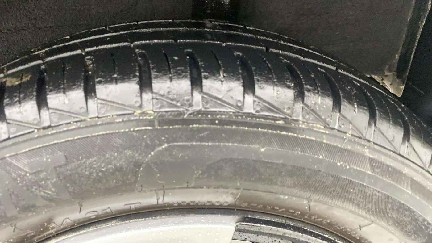 2021 Datsun Redi Go A, Petrol, Manual, 23,298 km, Left Rear Tyre Tread