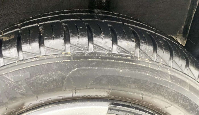 2021 Datsun Redi Go A, Petrol, Manual, 22,756 km, Left Rear Tyre Tread
