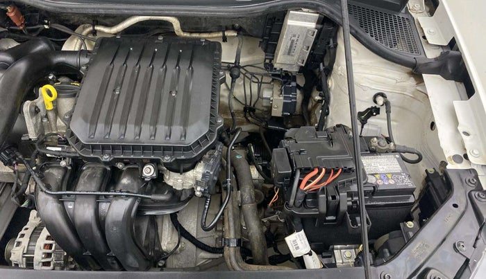 2021 Volkswagen Polo TRENDLINE 1.0L, Petrol, Manual, 40,743 km, Engine View - Left