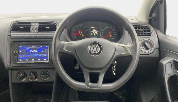 2021 Volkswagen Polo TRENDLINE 1.0L, Petrol, Manual, 40,743 km, Steering Wheel Close Up