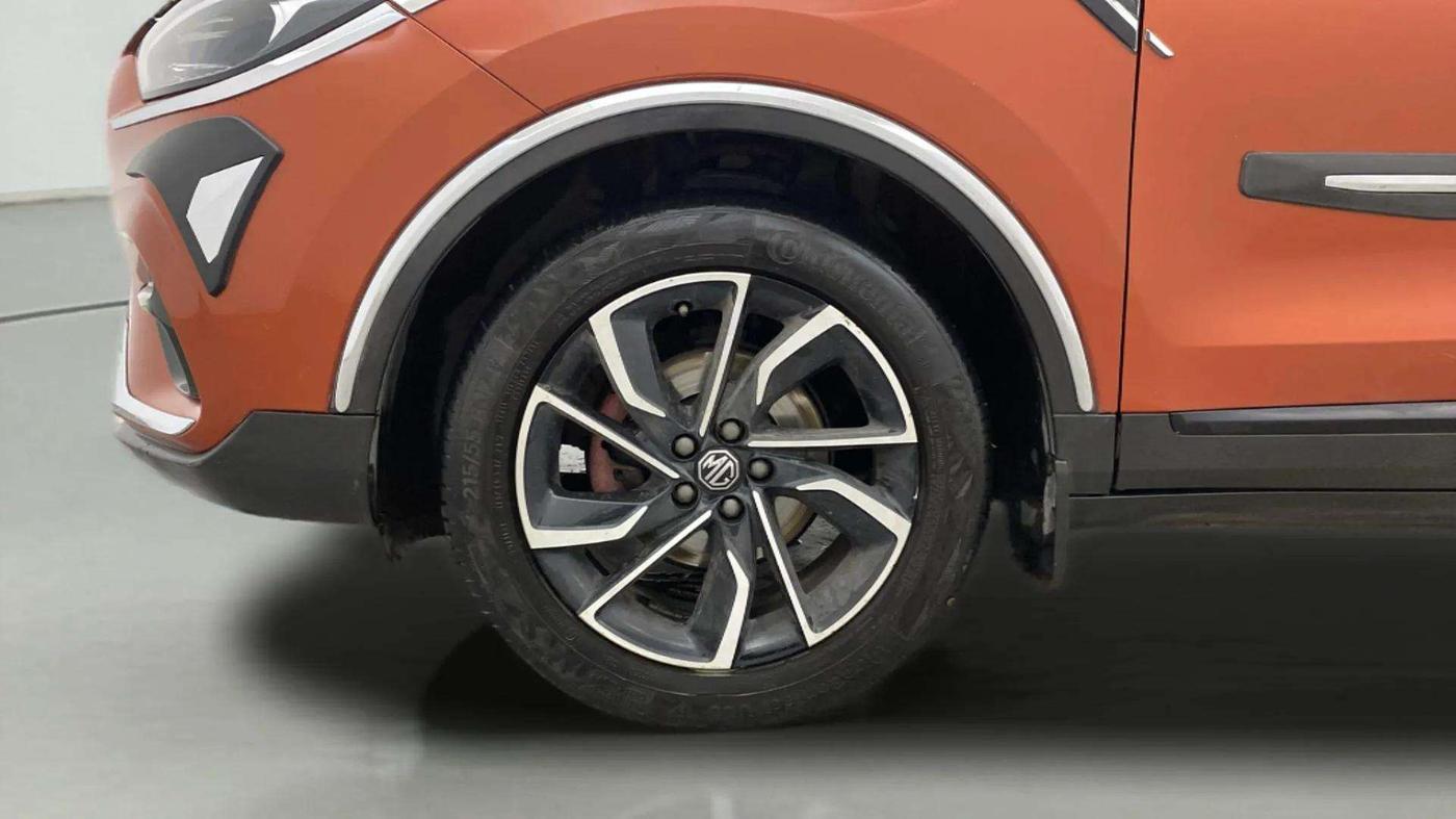 2022 MG ASTOR SAVVY 1.3 TURBO AT S RED, Petrol, Automatic, 17,486 km, Left Front Wheel