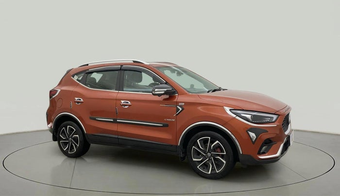 2022 MG ASTOR SAVVY 1.3 TURBO AT S RED, Petrol, Automatic, 17,486 km, Right Front Diagonal