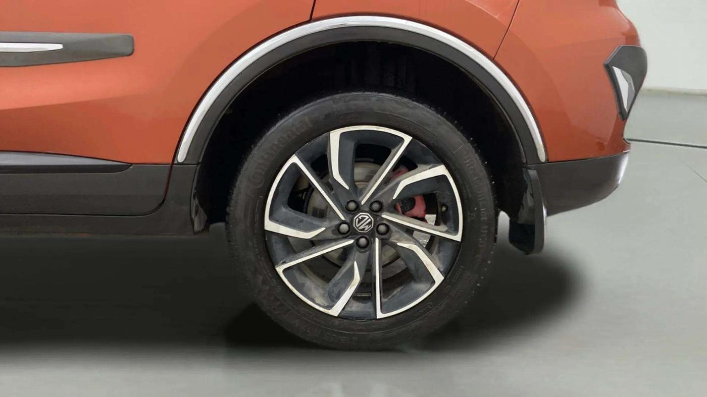 2022 MG ASTOR SAVVY 1.3 TURBO AT S RED, Petrol, Automatic, 17,486 km, Left Rear Wheel