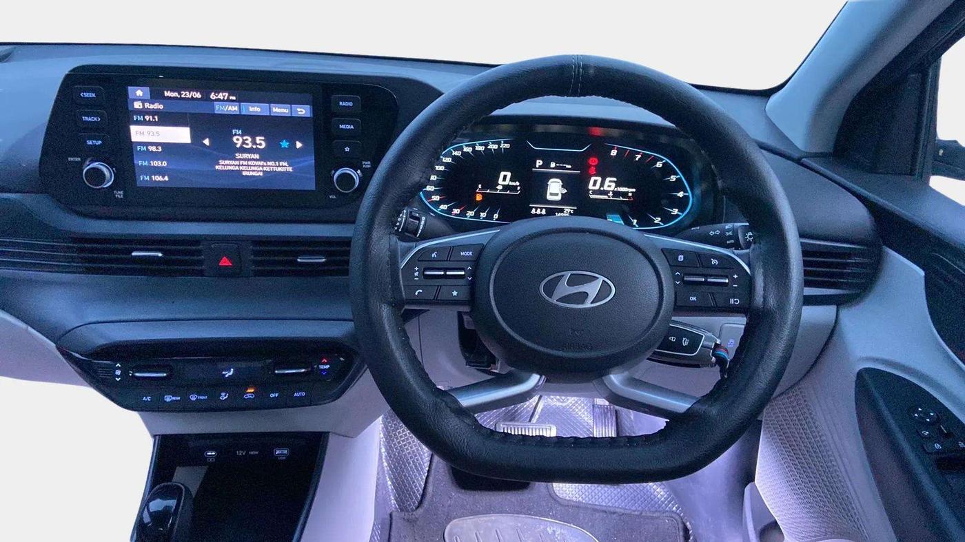2023 Hyundai NEW I20 Sportz 1.2 IVT, Petrol, Automatic, 15,005 km, Steering Wheel Close Up