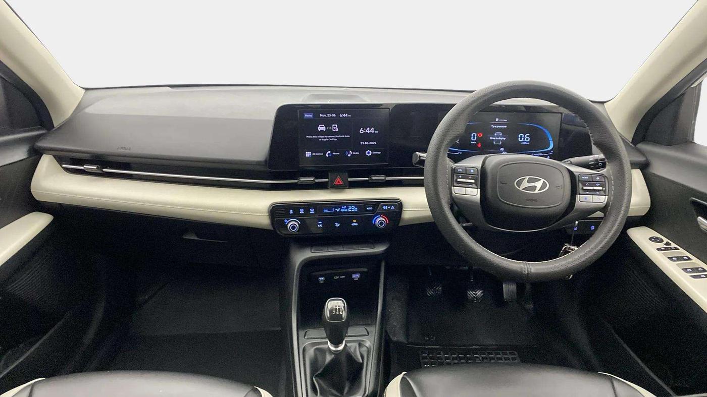 2023 Hyundai Verna S MT 1.5 MPI, Petrol, Manual, 30,618 km, Dashboard