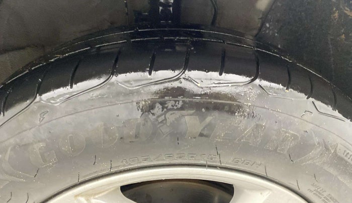 2023 Hyundai Verna S MT 1.5 MPI, Petrol, Manual, 30,424 km, Right Front Tyre Tread
