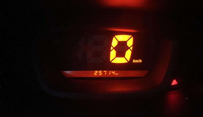 2018 Renault Kwid RXT 0.8, Petrol, Manual, 25,711 km, Odometer Image