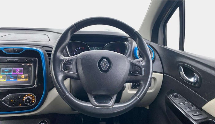 2019 Renault Captur PLATINE DIESEL DUAL TONE, Diesel, Manual, 86,193 km, Steering Wheel Close Up