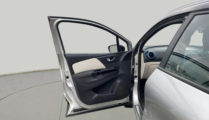 2019 Renault Captur PLATINE DIESEL DUAL TONE, Diesel, Manual, 86,193 km, LHS Front Door