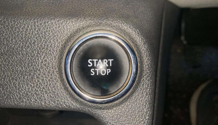 2019 Renault Captur PLATINE DIESEL DUAL TONE, Diesel, Manual, 86,193 km, Keyless Start/ Stop Button