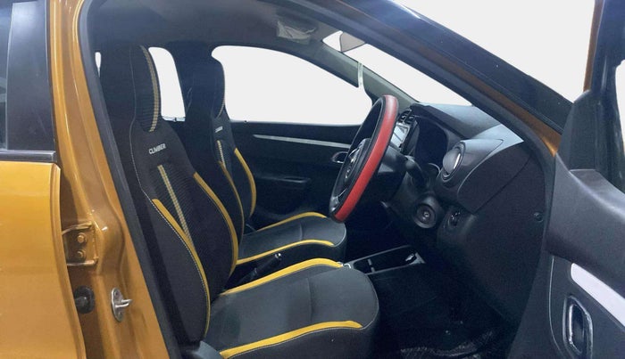 2022 Renault Kwid CLIMBER AMT 1.0, Petrol, Automatic, 4,757 km, Right Side Front Door Cabin