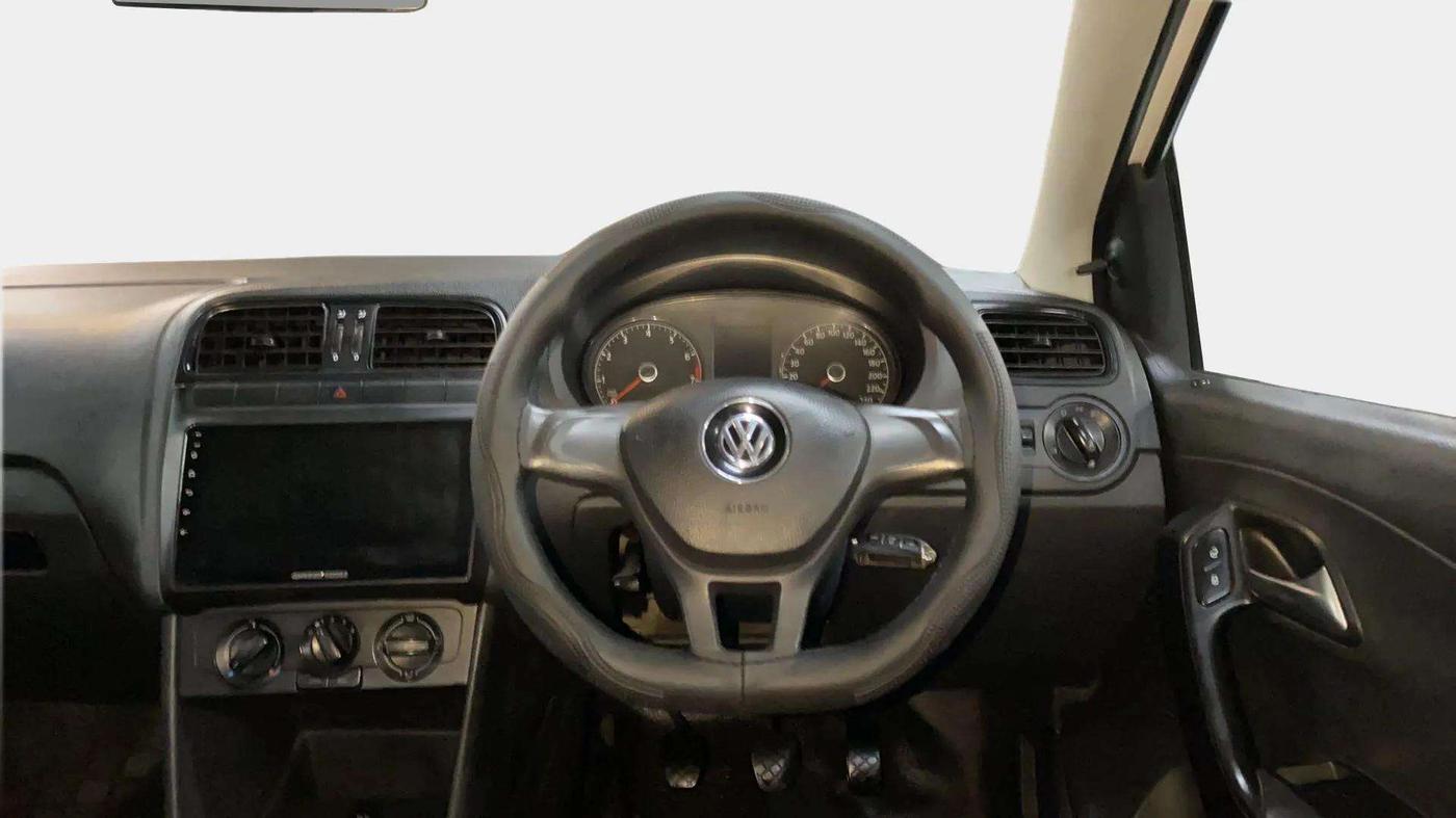 2019 Volkswagen Polo TRENDLINE 1.0L, Petrol, Manual, 75,505 km, Steering Wheel Close Up