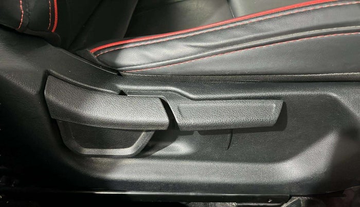 2023 Hyundai NEW I20 N LINE N8 1.0 TURBO DCT, Petrol, Automatic, 9,809 km, Driver Side Adjustment Panel