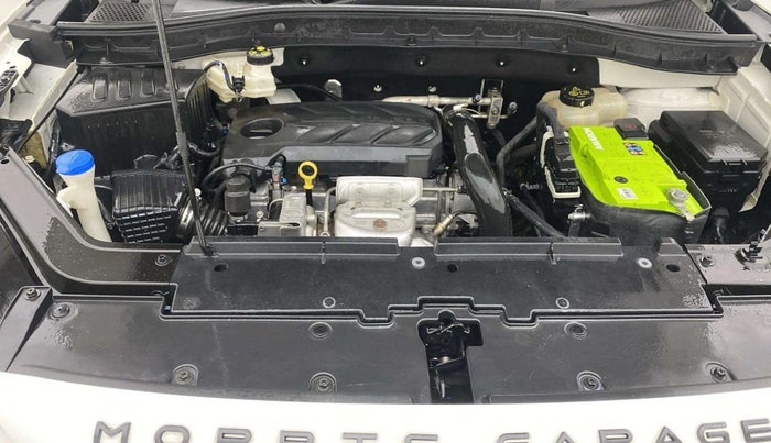 2022 MG ASTOR SAVVY 1.3 TURBO AT S RED, Petrol, Automatic, 17,378 km, Engine View