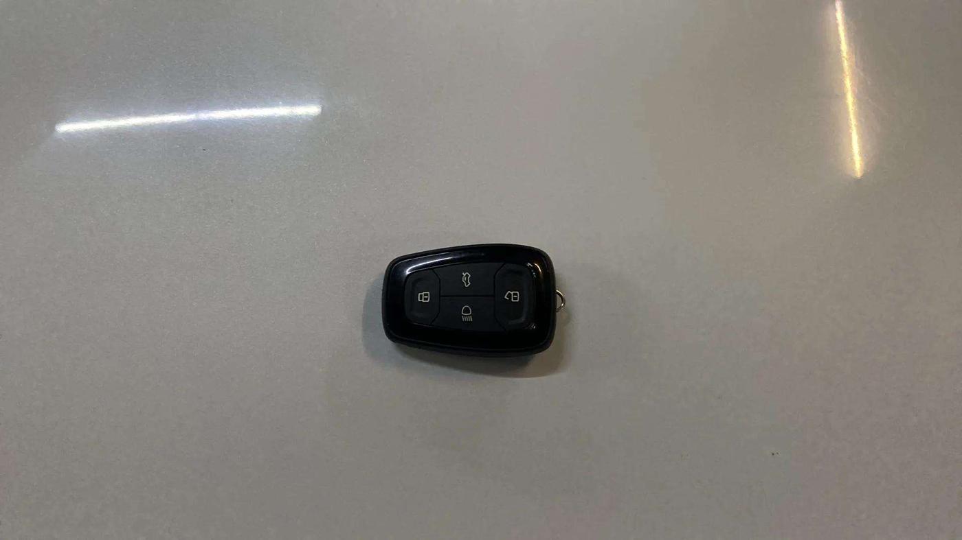 2022 Tata TIGOR XZ PLUS CNG, CNG, Manual, 38,714 km, Key Close Up