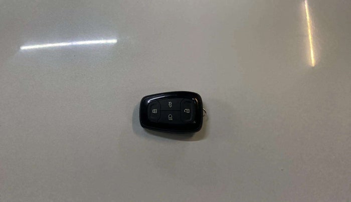 2022 Tata TIGOR XZ PLUS CNG, CNG, Manual, 38,714 km, Key Close Up