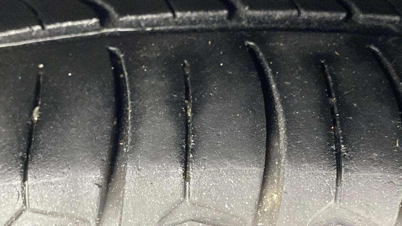 2019 Hyundai Xcent SX 1.2 (O), Petrol, Manual, 70,667 km, Left Front Tyre Tread