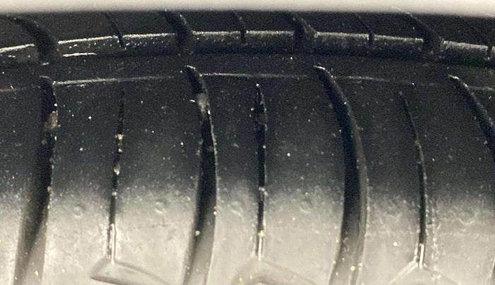 2019 Hyundai Xcent SX 1.2 (O), Petrol, Manual, 70,533 km, Left Rear Tyre Tread