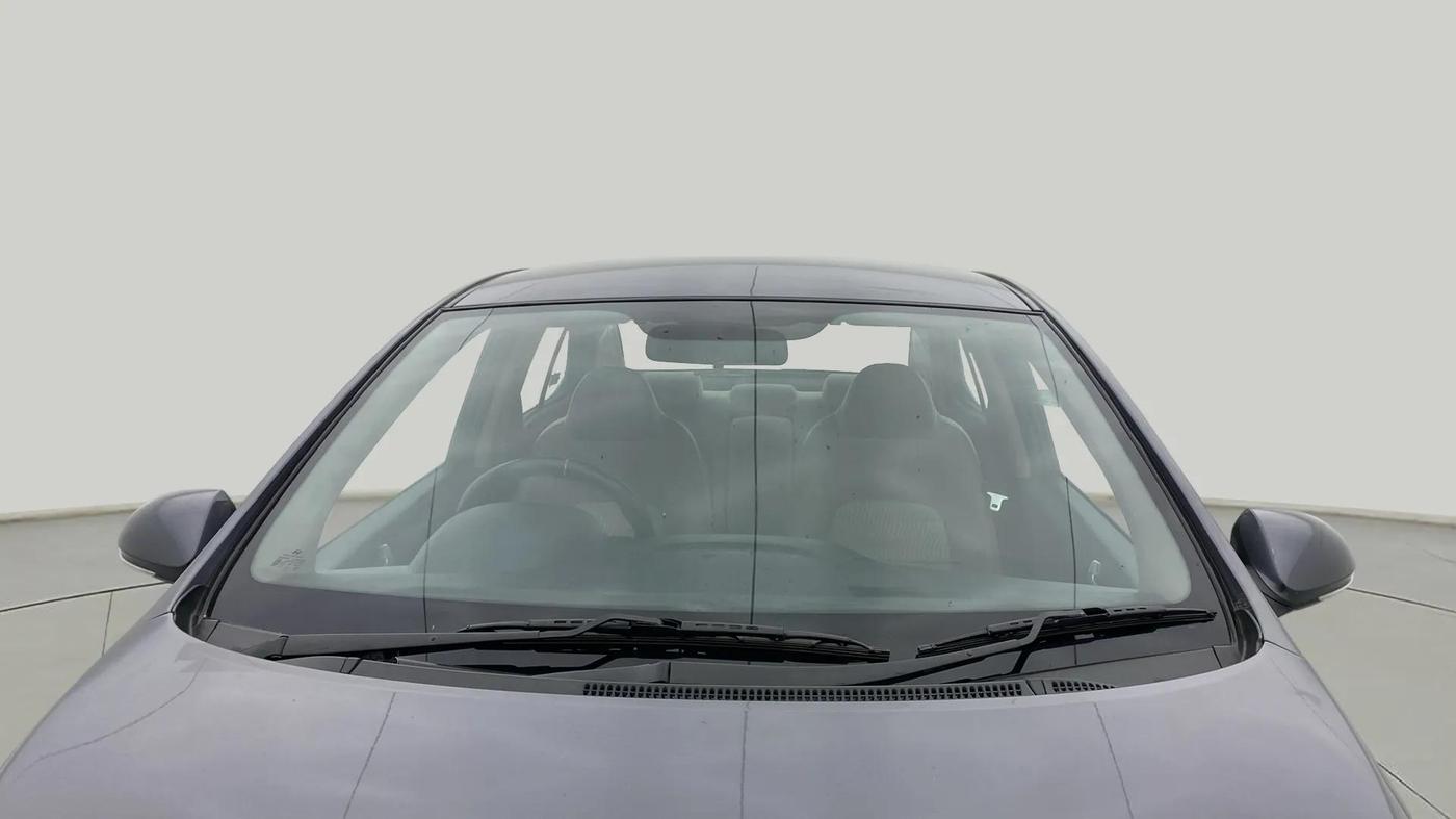 2019 Hyundai Xcent SX 1.2 (O), Petrol, Manual, 70,667 km, Front Windshield