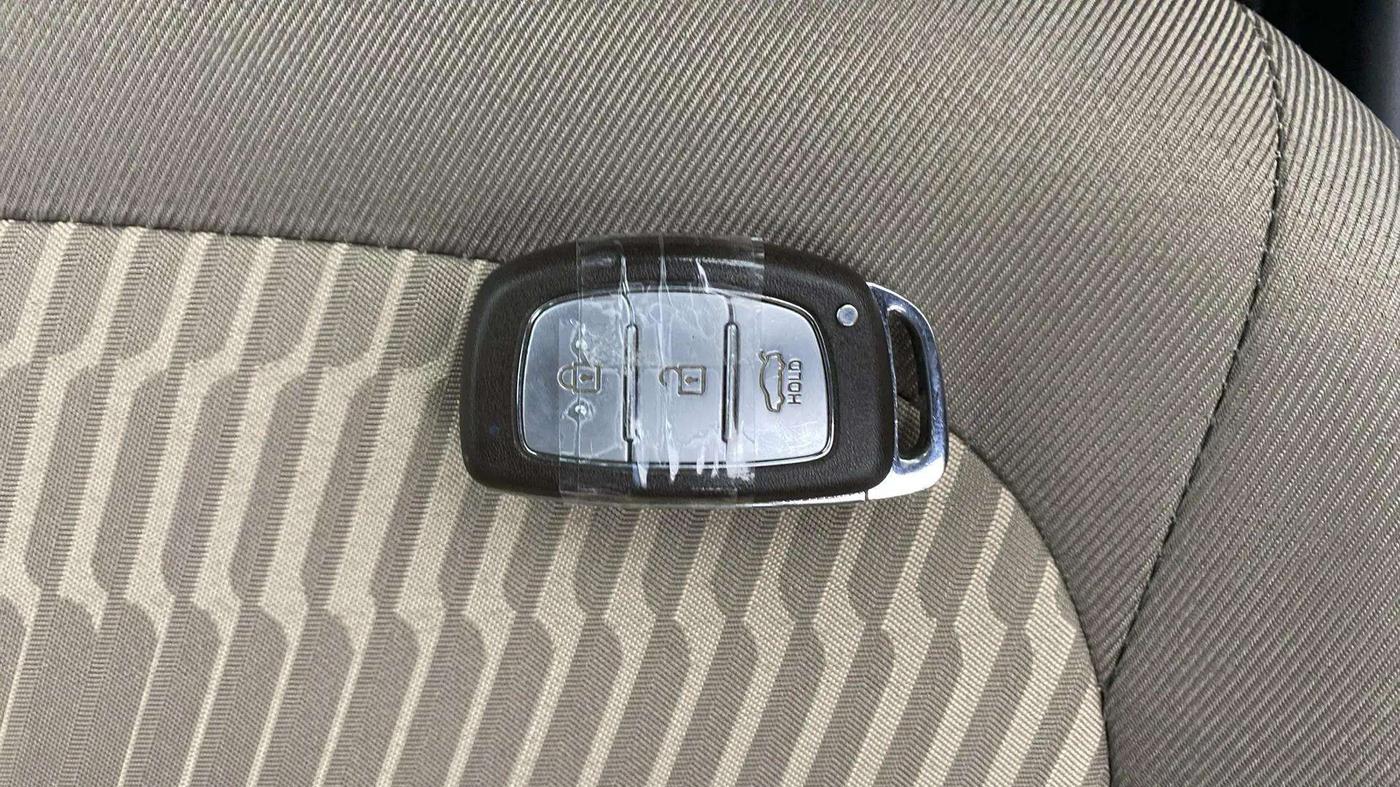 2019 Hyundai Xcent SX 1.2 (O), Petrol, Manual, 70,667 km, Key Close Up
