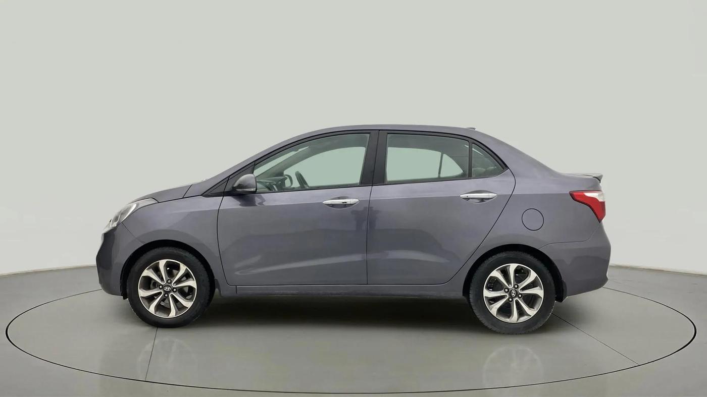 2019 Hyundai Xcent SX 1.2 (O), Petrol, Manual, 70,667 km, Left Side