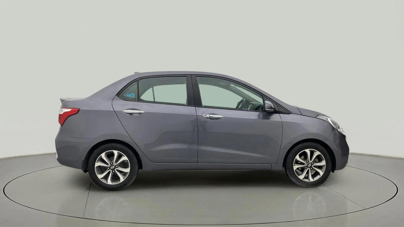 2019 Hyundai Xcent SX 1.2 (O), Petrol, Manual, 70,667 km, Right Side View