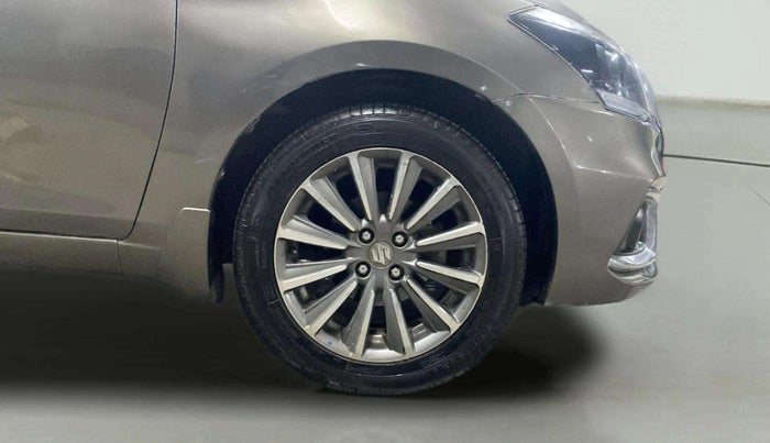 2020 Maruti Ciaz ALPHA  AT 1.5 SHVS PETROL, Petrol, Automatic, 28,334 km, Right Front Wheel
