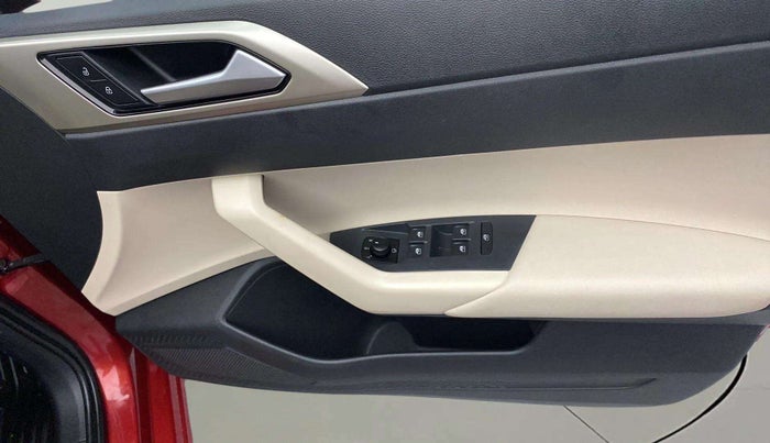 2022 Volkswagen VIRTUS TOPLINE TSI 1.0 AT, Petrol, Automatic, 34,275 km, Driver Side Door Panels Control