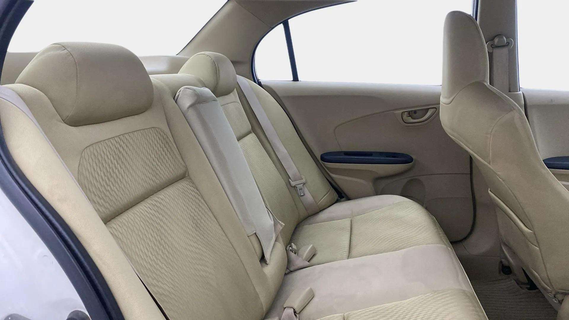 Rear-Cabin-View