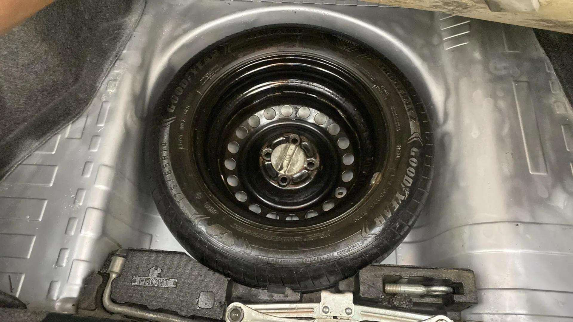 Spare-Tyre-22
