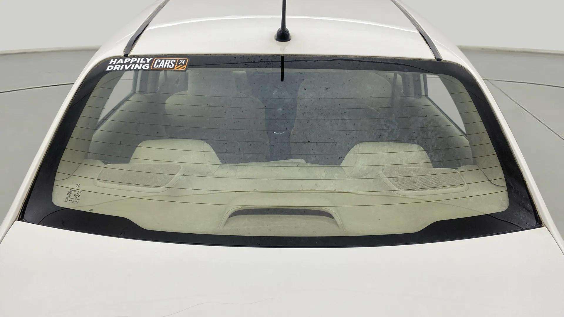Rear-Windshield---Roof-25