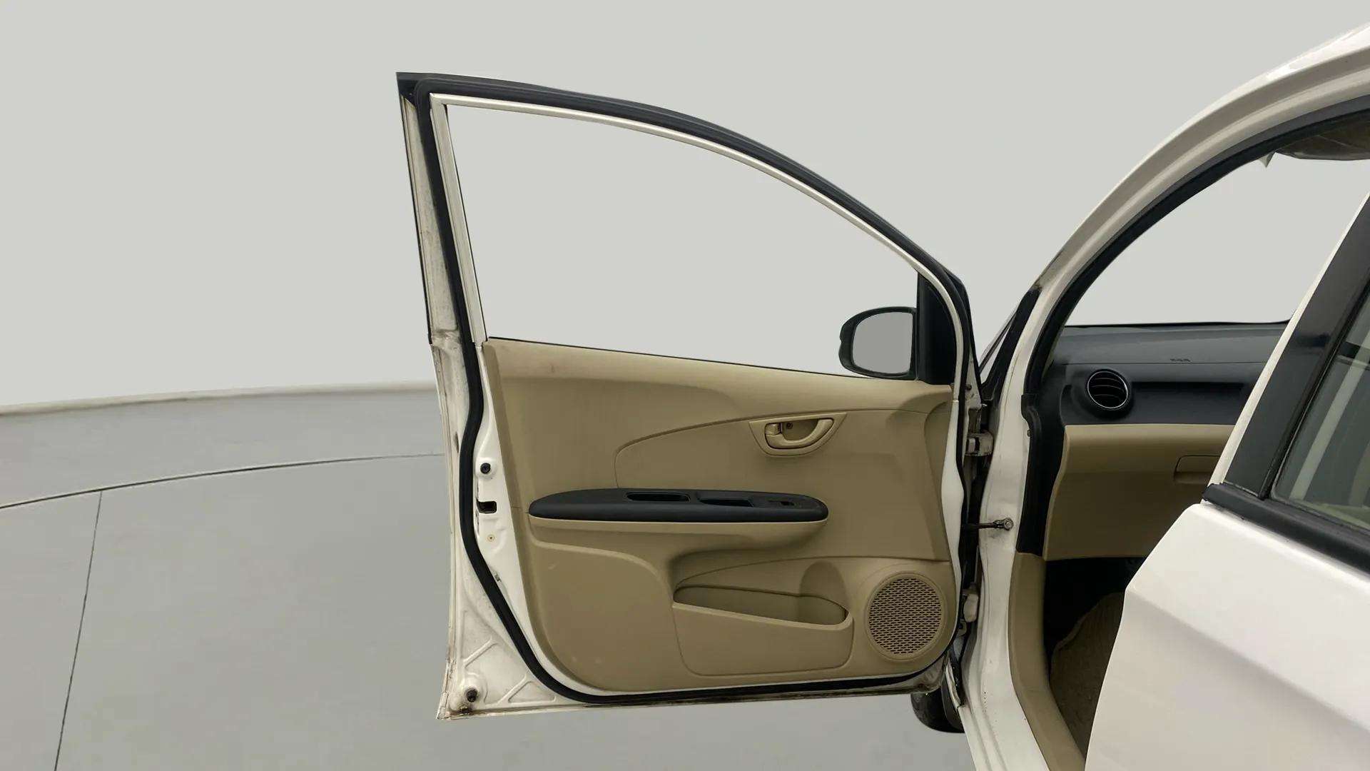 LHS-Front-Door-Open