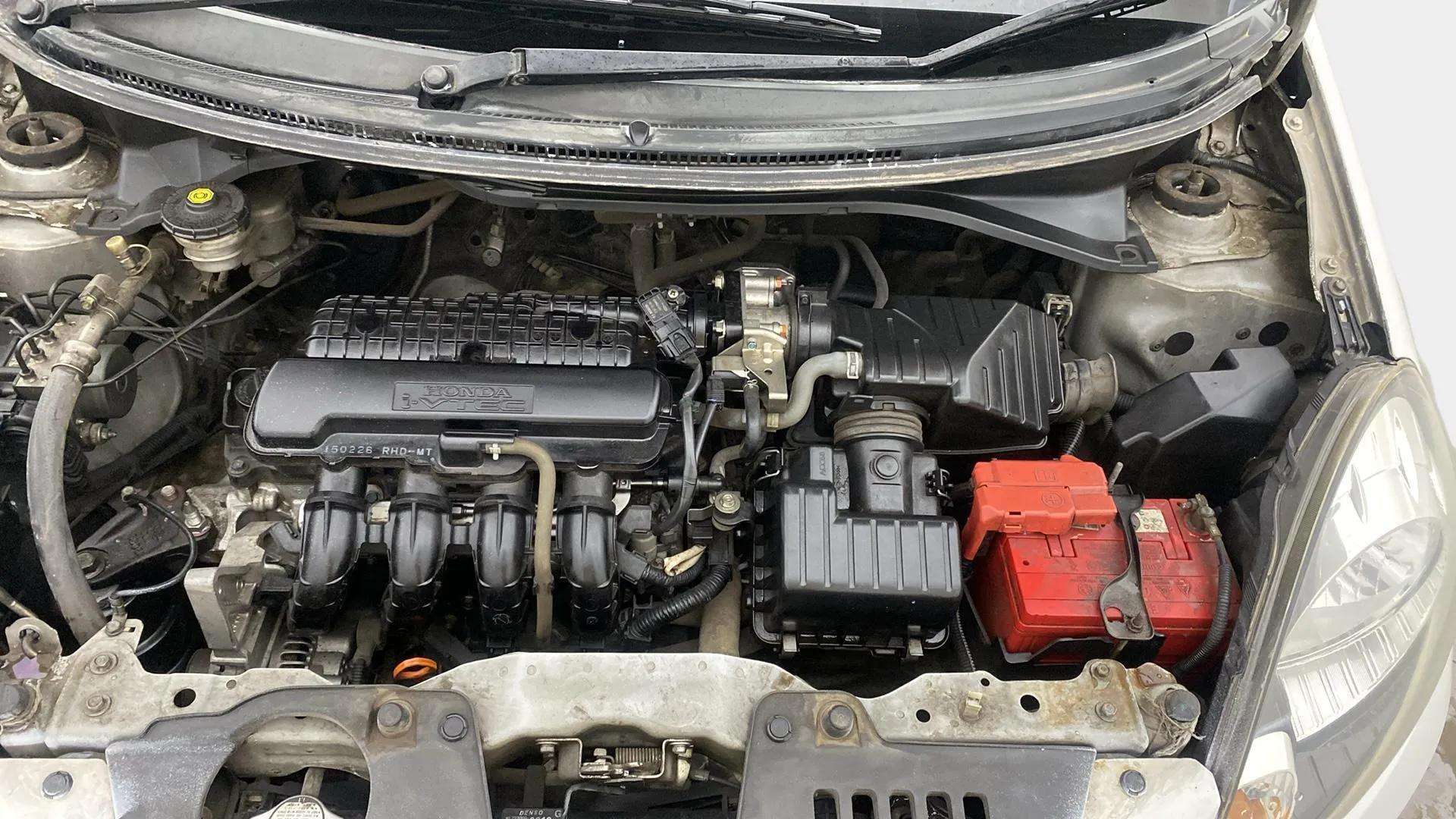 Engine-Left-Aligned-12
