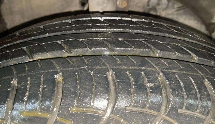 2017 Maruti Baleno SIGMA PETROL 1.2, Petrol, Manual, 13,800 km, Right Front Tyre Tread