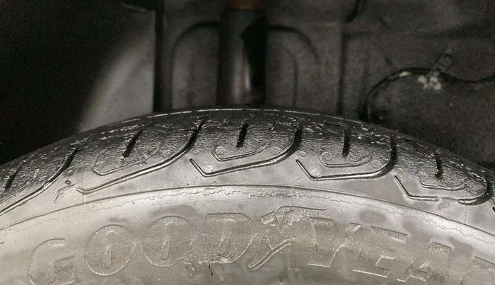 2022 Tata ALTROZ XM PLUS DIESEL, Diesel, Manual, 43,838 km, Right Rear Tyre Tread